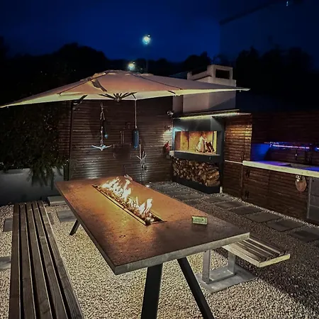 公寓 4 科马尔纳